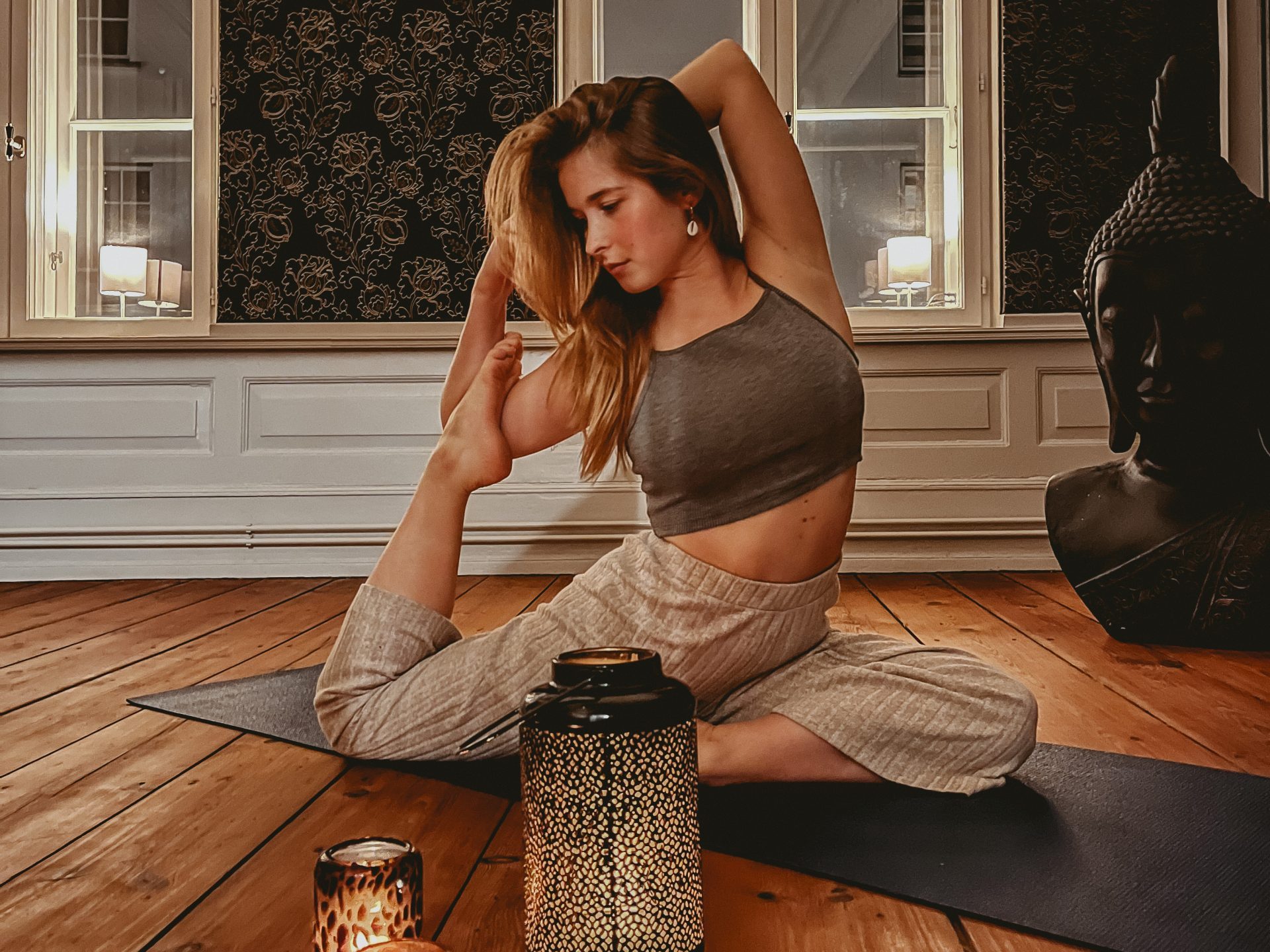 Yoga mit Ivana Brzenczek